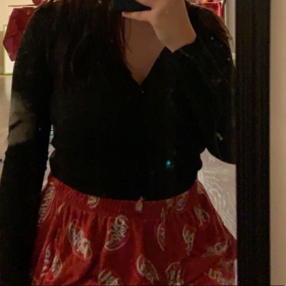 Black long sleeved - Picture 4 of 4